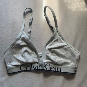 NWOT Calvin Klein Grey Triangle Bralette